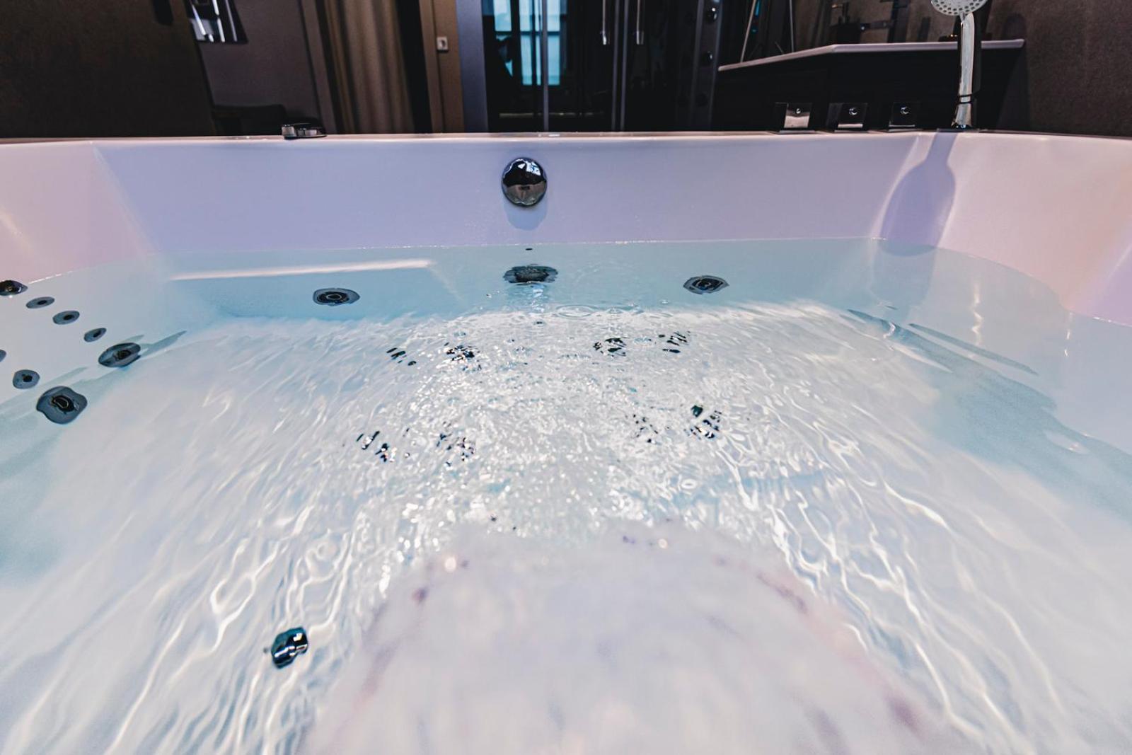 Mv Suite & Spa Реймс Номер фото